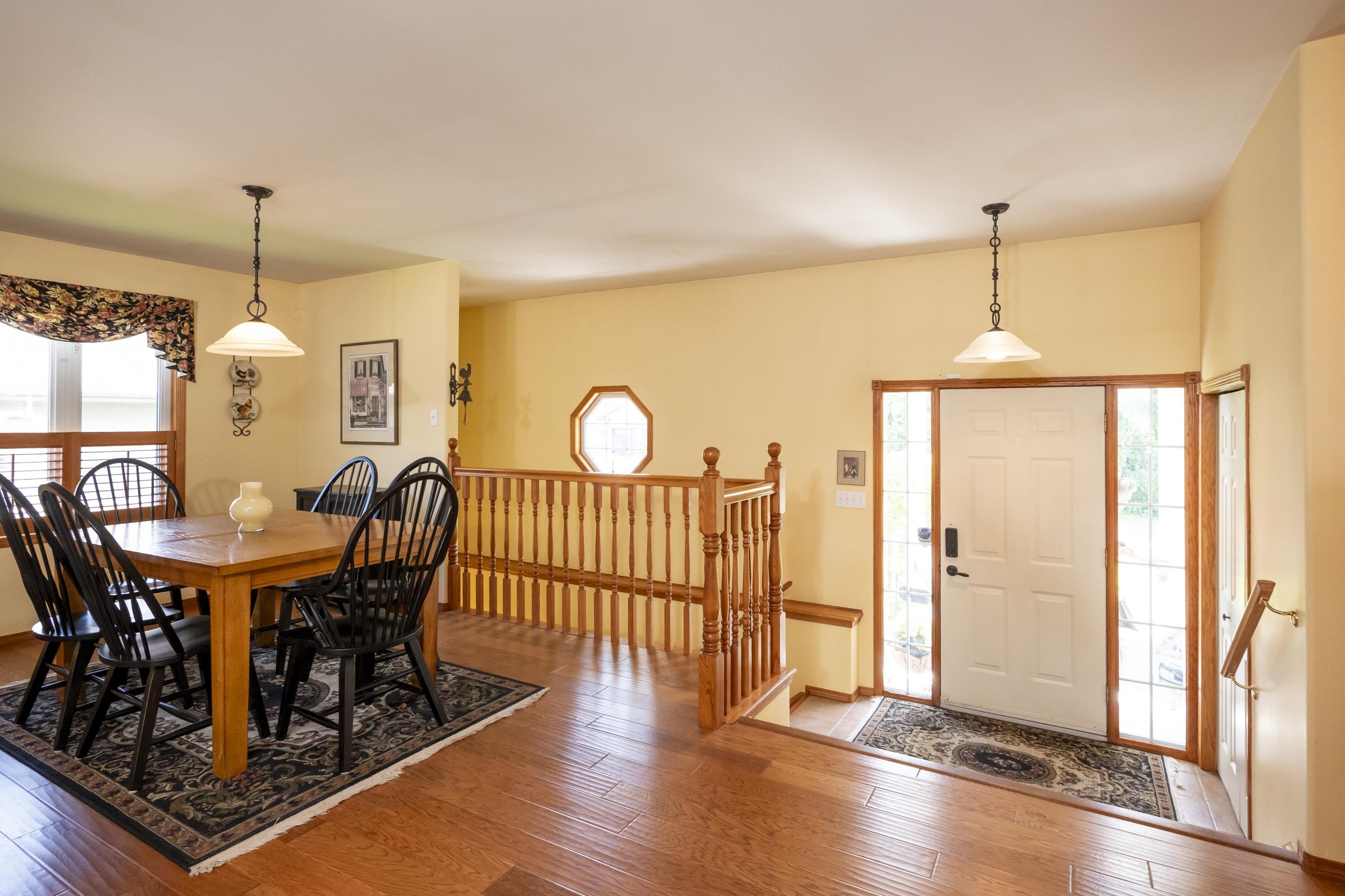 185 Ridgecrest Road, Thunder Bay, ON - Indoor Photo Showing Dining Room