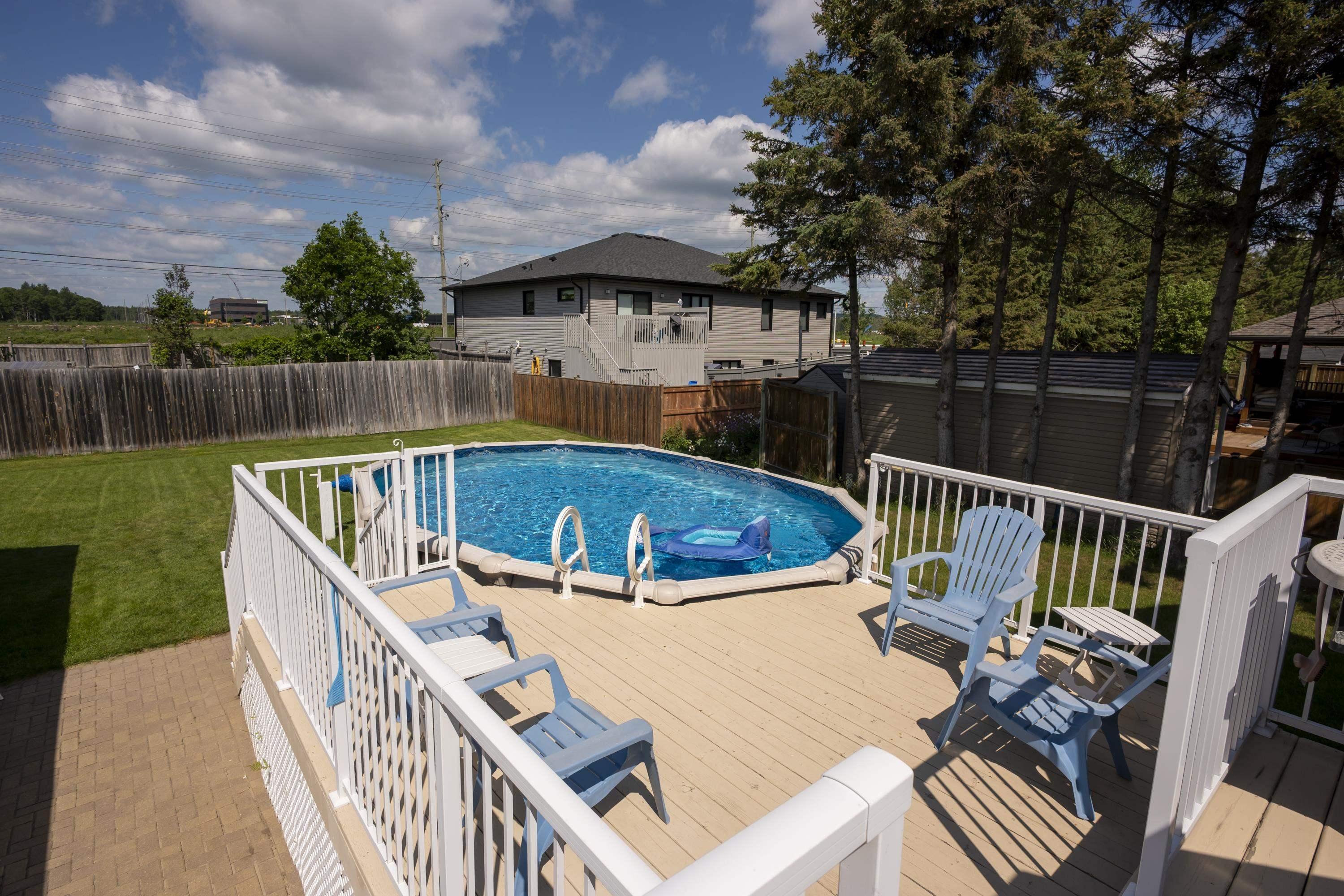 185 Ridgecrest Road, Thunder Bay, ON - Outdoor With Above Ground Pool