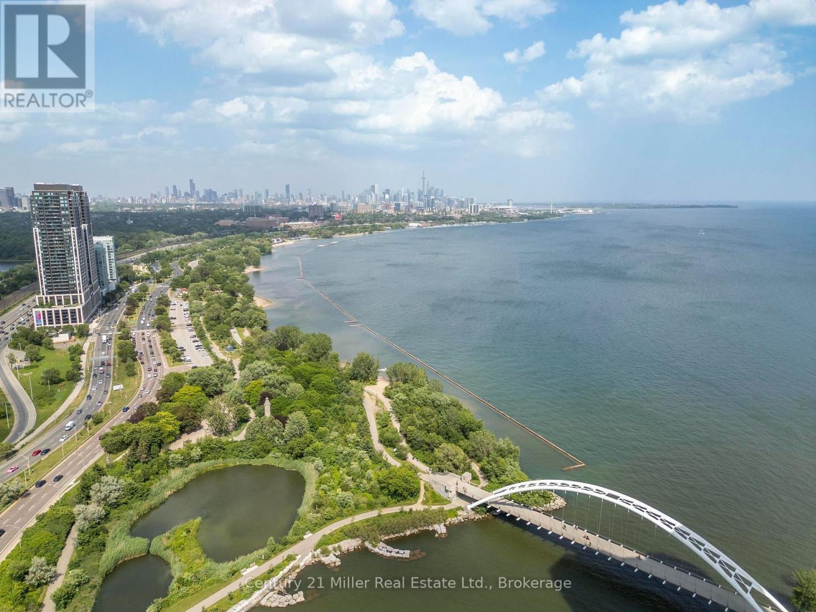 East View from Eating Area/Kitchen - Unit 3606 - 2045 Lake Shore Boulevard W, Toronto (Mimico), ON