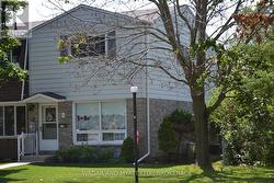 30 - 60 WINCHESTER DRIVE Greater Napanee (Greater Napanee), ON K7R 3R2