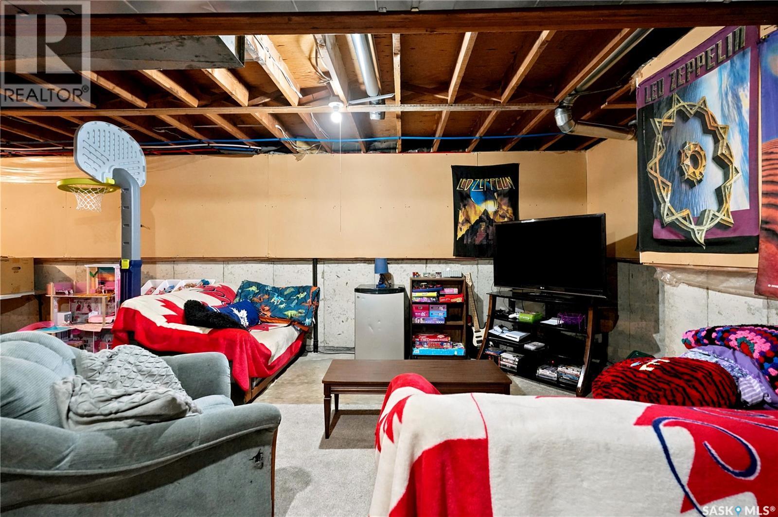 109 Church Drive, Regina, SK