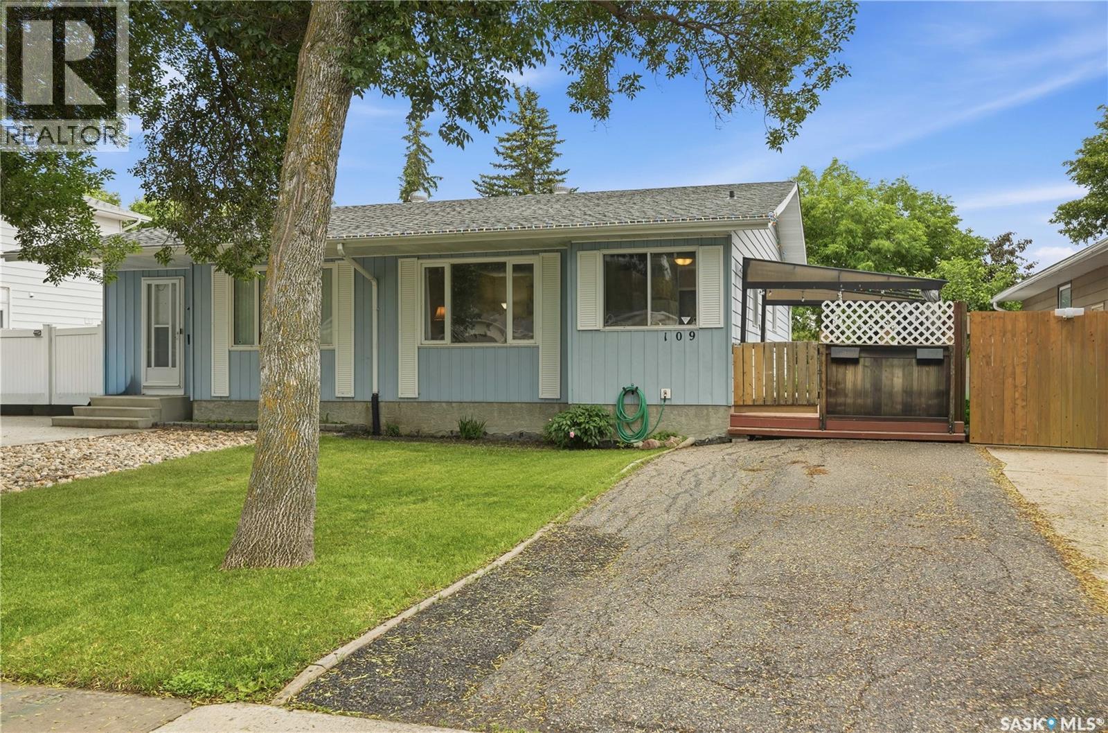109 Church Drive, Regina, SK