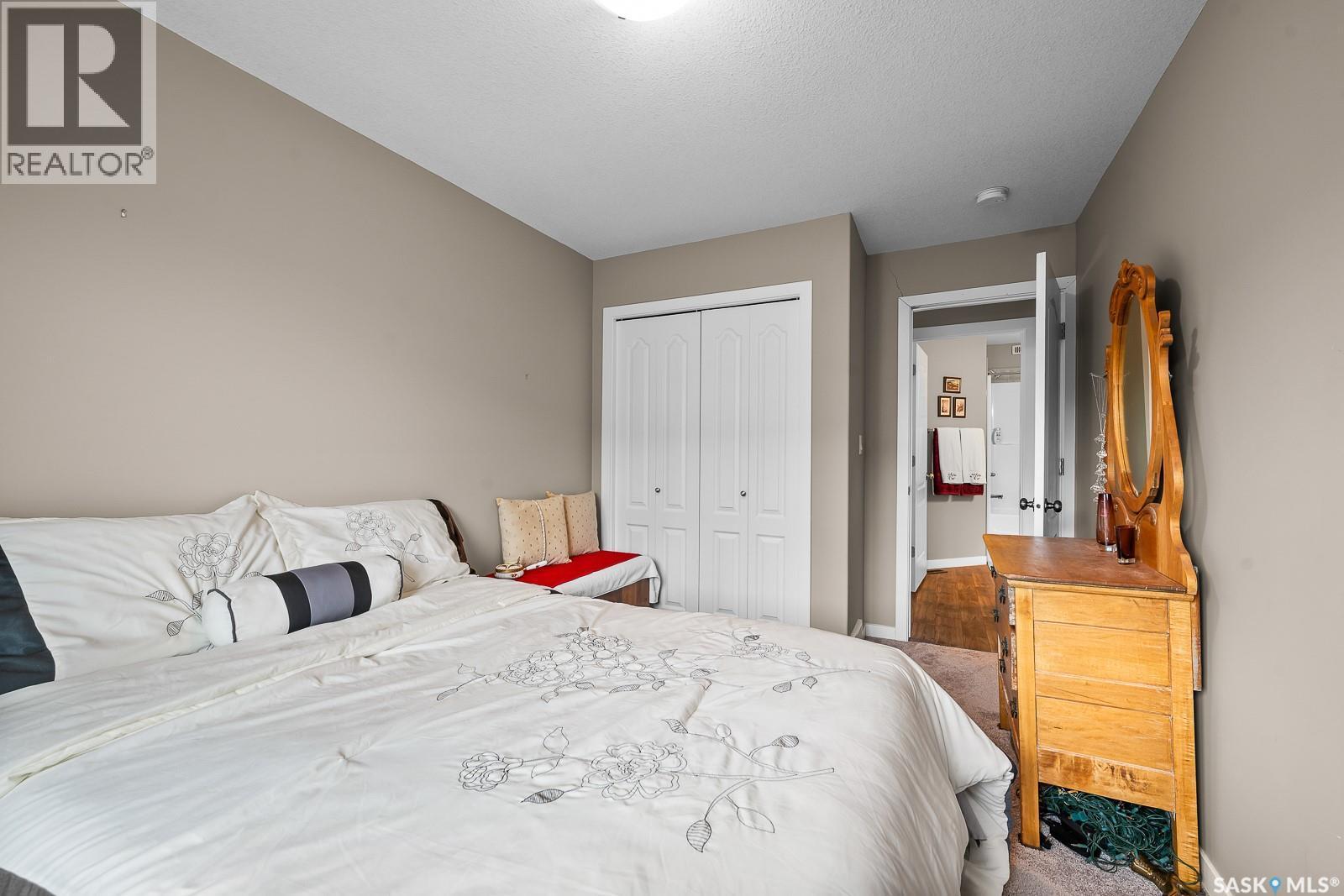 206 1220 Empress Street, Regina, SK