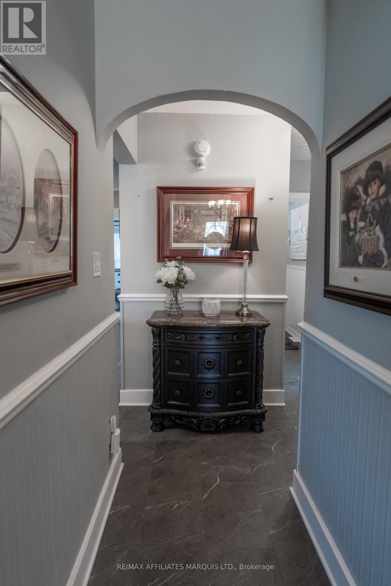 420 Third Street W, Cornwall, ON - Indoor Photo Showing Other Room