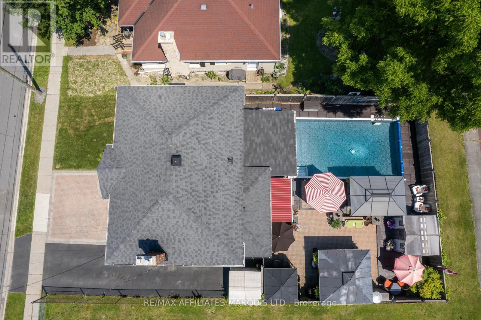 420 Third Street W, Cornwall, ON - Outdoor