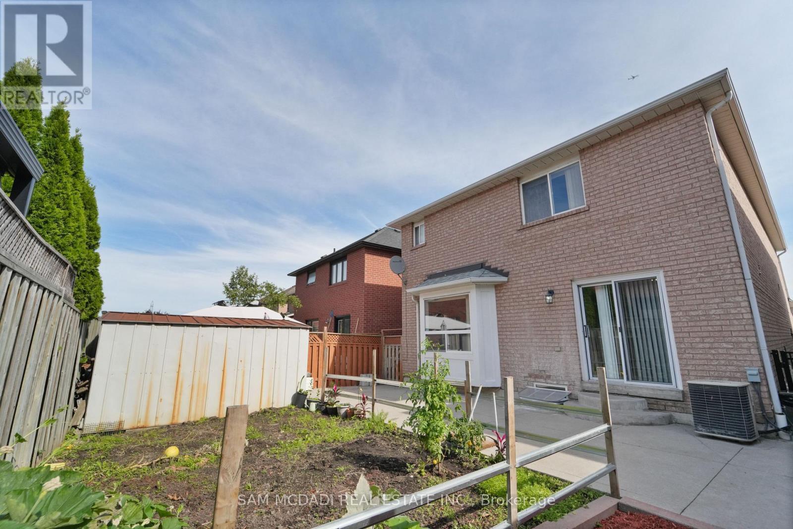 525 Driftcurrent Drive, Mississauga, ON