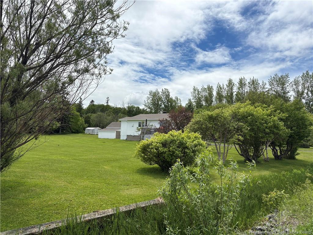 75 Rue Des Chalets, Pointe-Verte, NB