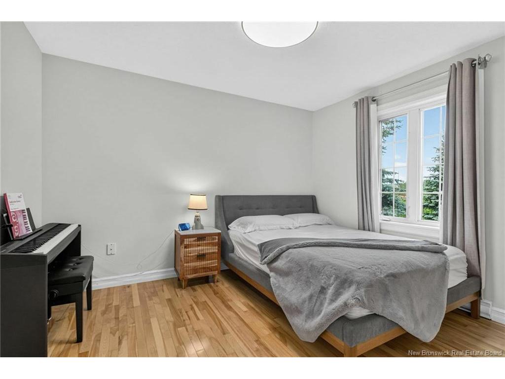 242 Doreen Cres, Dieppe, NB