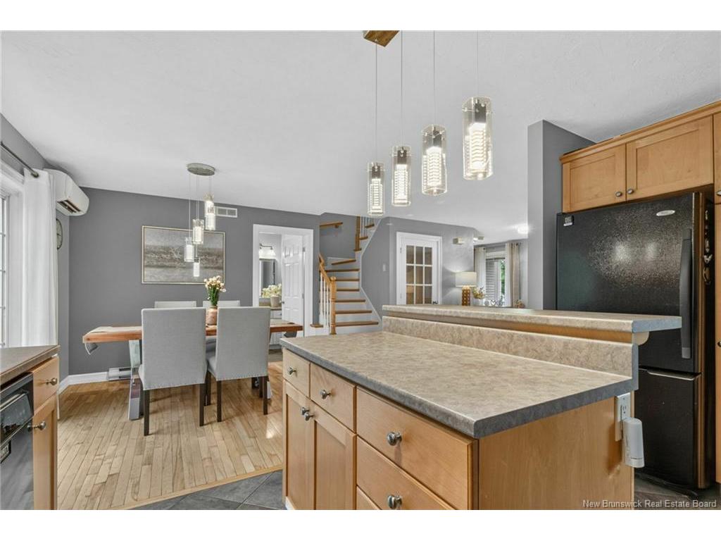 242 Doreen Cres, Dieppe, NB