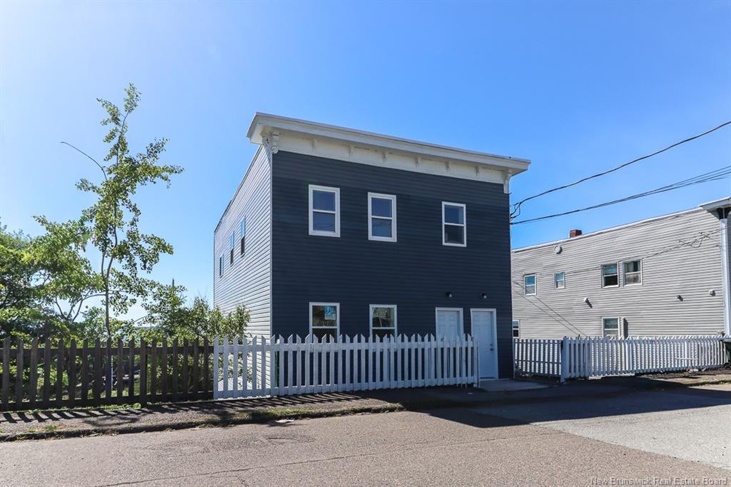 204-206 St. James W St, Saint John, NB