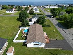 16 des Patriotes Caraquet, NB E1W 1B6