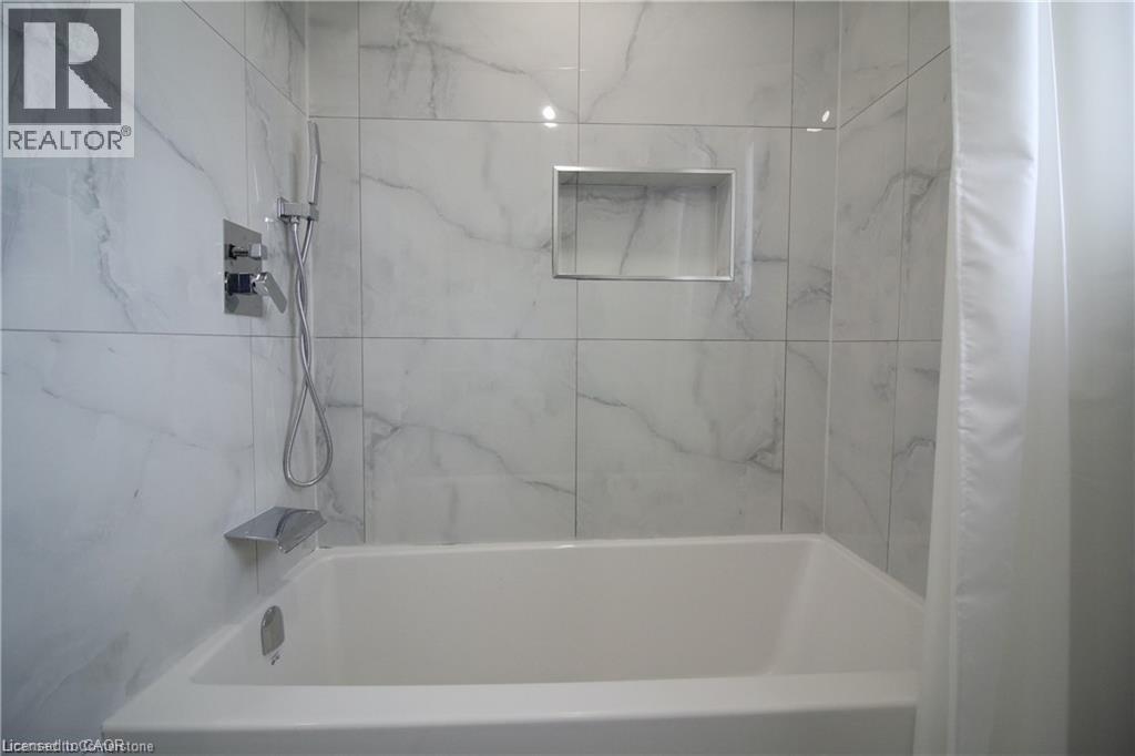 78 George Street, Hamilton, ON