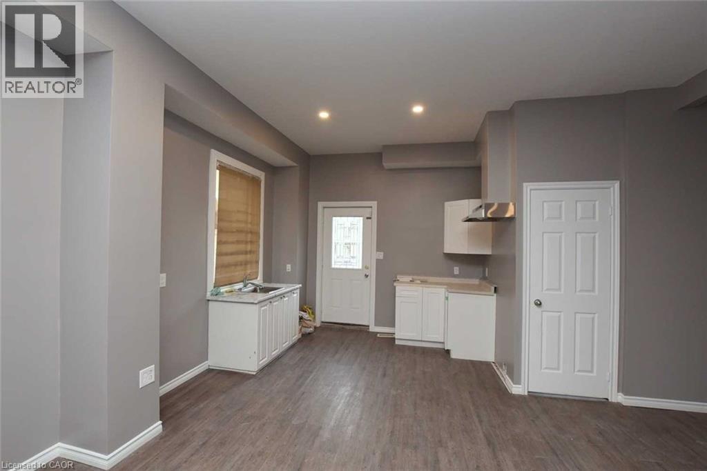 78 George Street, Hamilton, ON