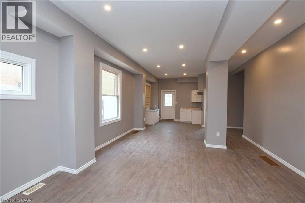 78 George Street, Hamilton, ON