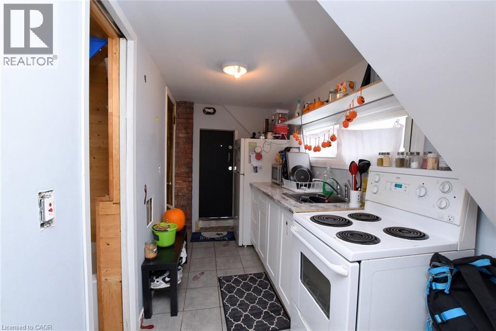 78 George Street, Hamilton, ON
