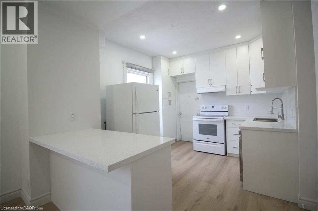 78 George Street, Hamilton, ON