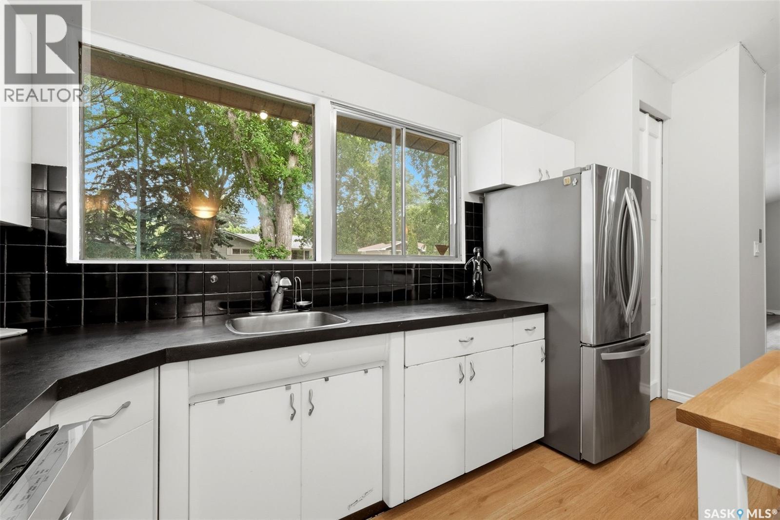 80 Bobolink Bay, Regina, SK
