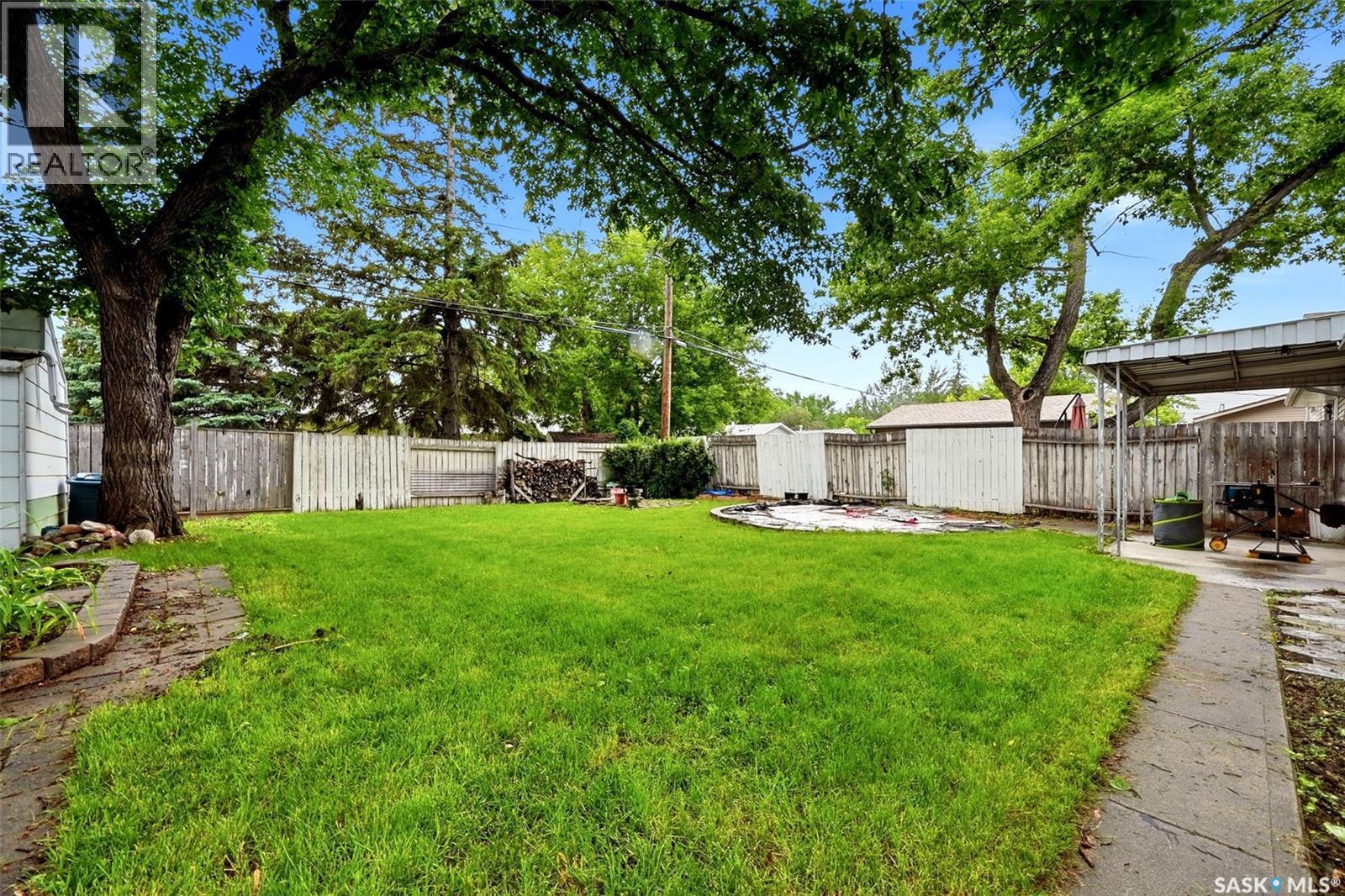 80 Bobolink Bay, Regina, SK