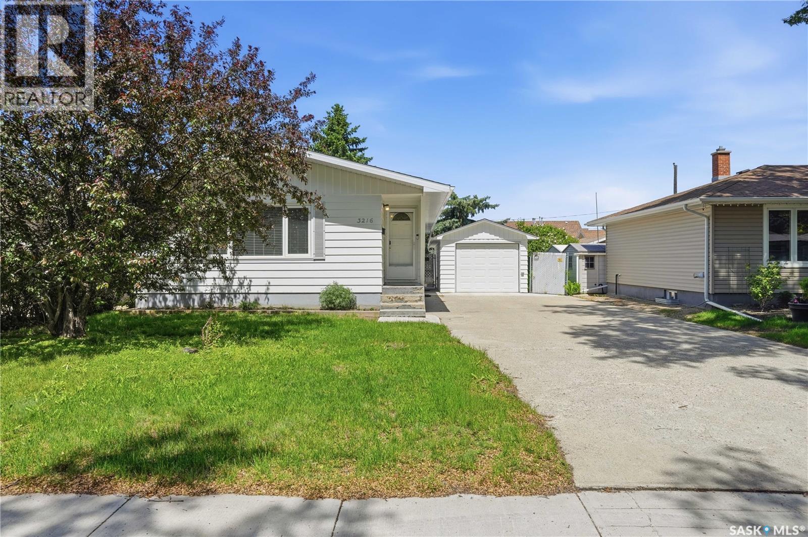3216 28Th Avenue, Regina, SK
