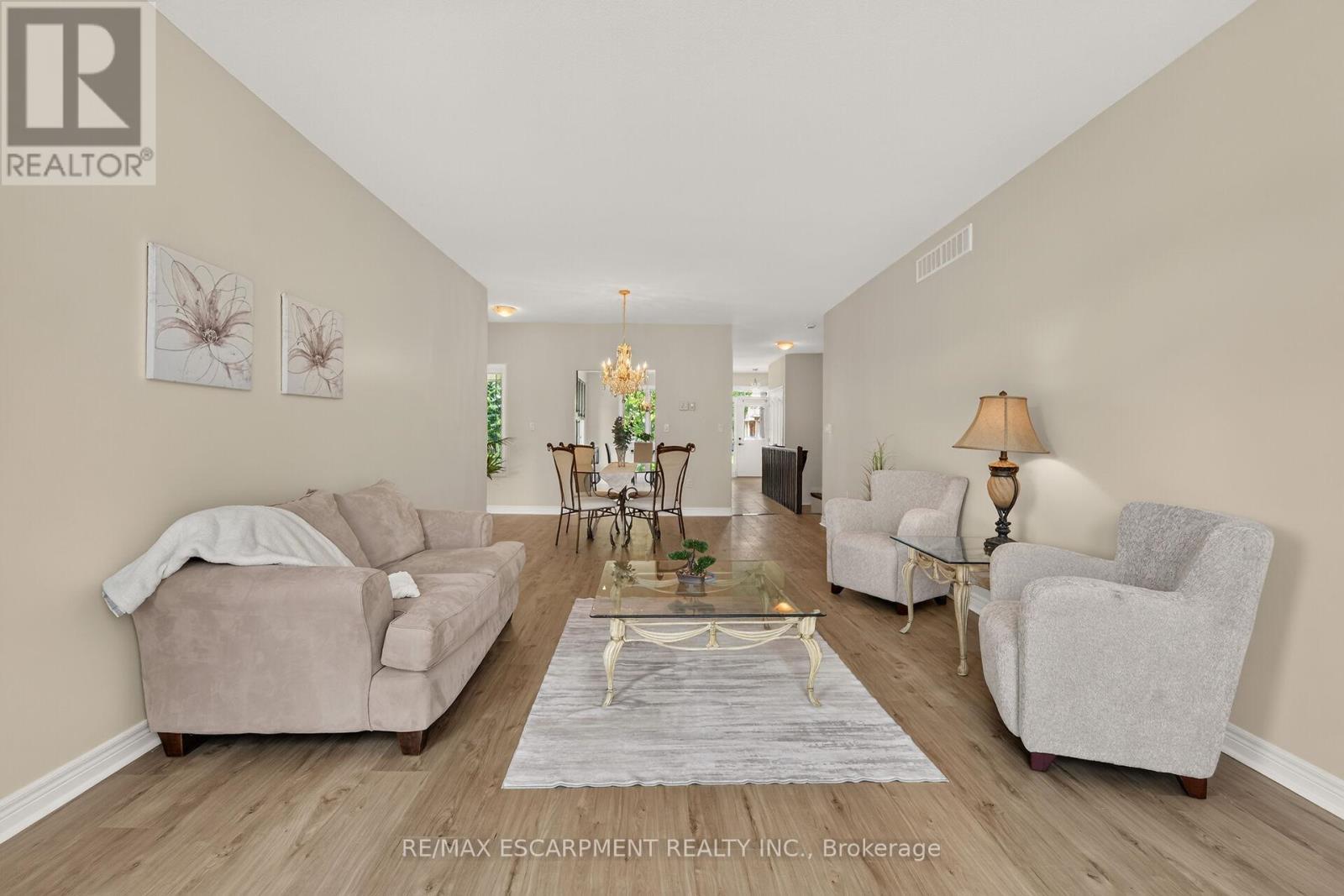 14 Ecker Lane, Hamilton, ON