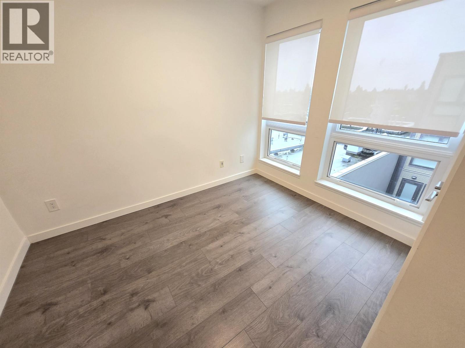 2551 Kingsway, Vancouver, BC