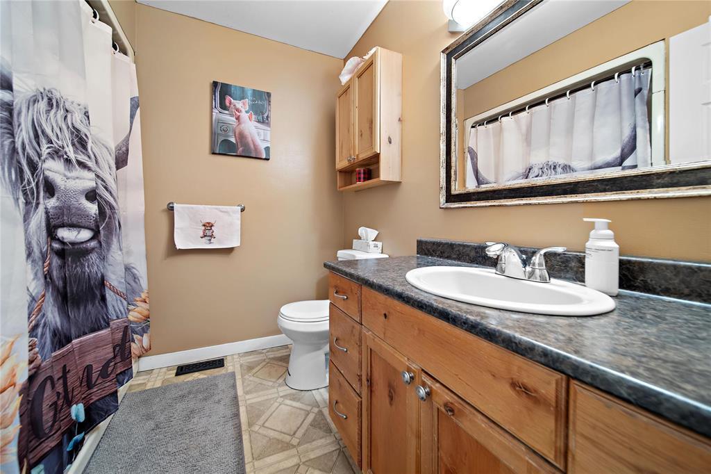 45149 39 Road E, Ste Anne Rm, MB