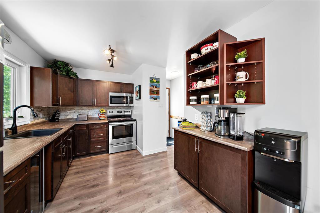 45149 39 Road E, Ste Anne Rm, MB