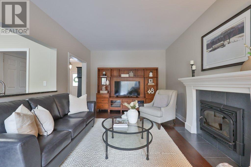 1962 Calgary Court, Mississauga, ON