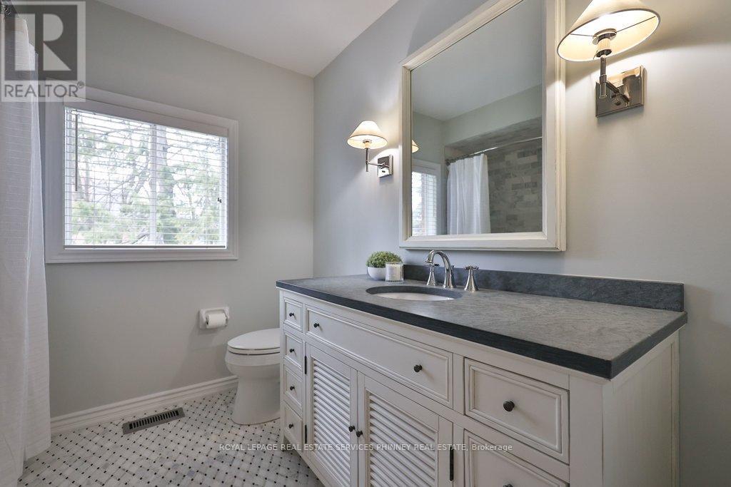 1962 Calgary Court, Mississauga, ON