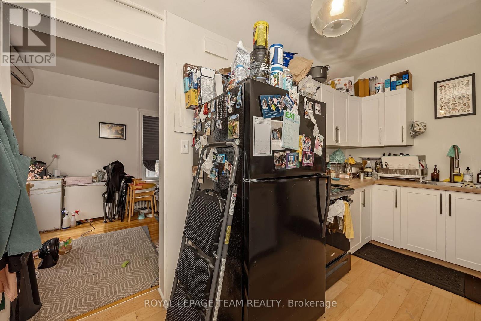 11 Sherbrooke Avenue, Ottawa, ON