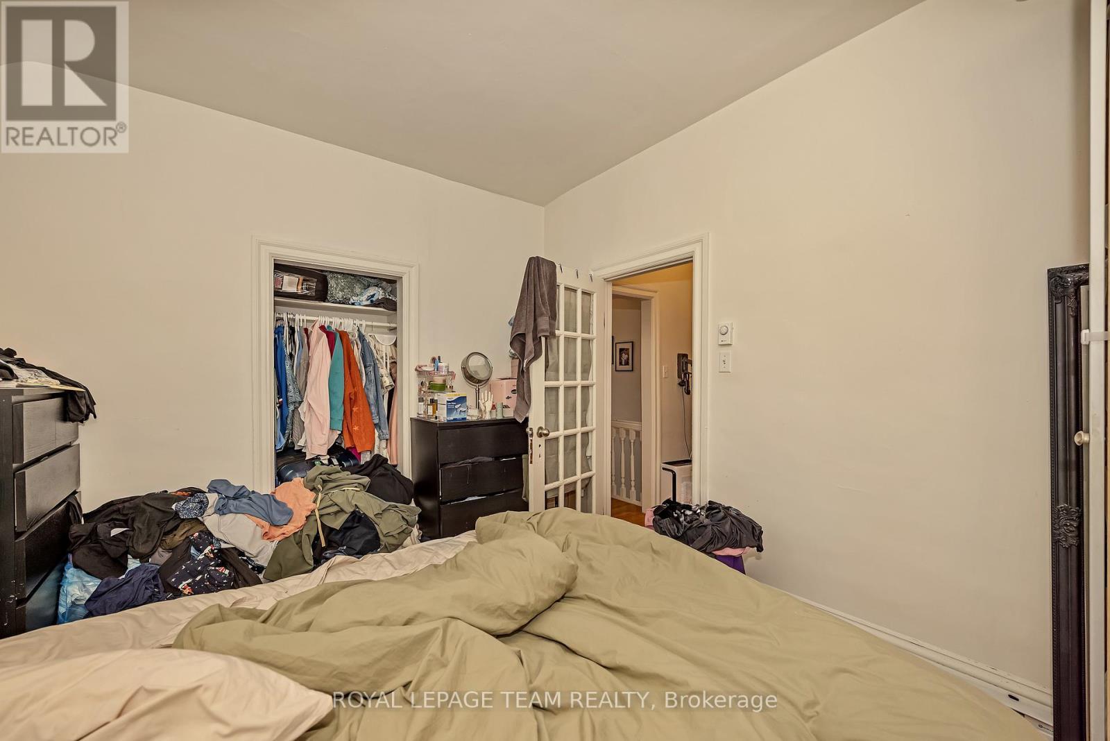 11 Sherbrooke Avenue, Ottawa, ON