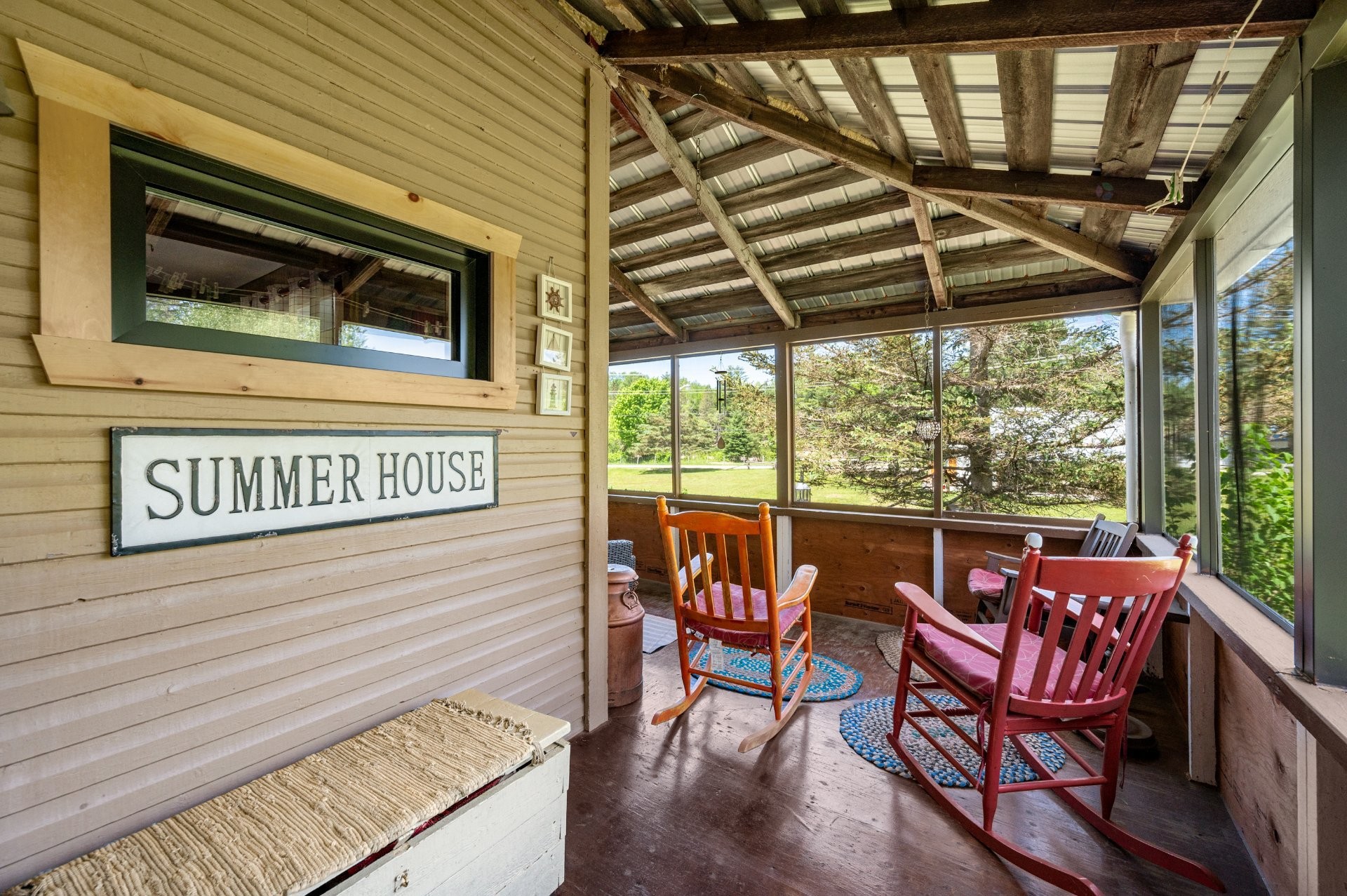 Veranda - 4323 Ch. Du Rapide, Rivière-Rouge, QC