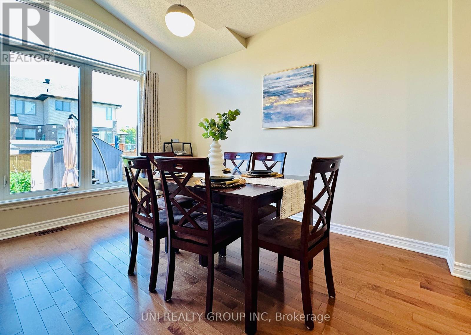 202 Mareth Way, Ottawa, ON