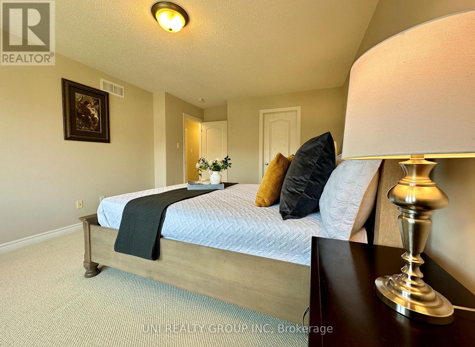 202 Mareth Way, Ottawa, ON