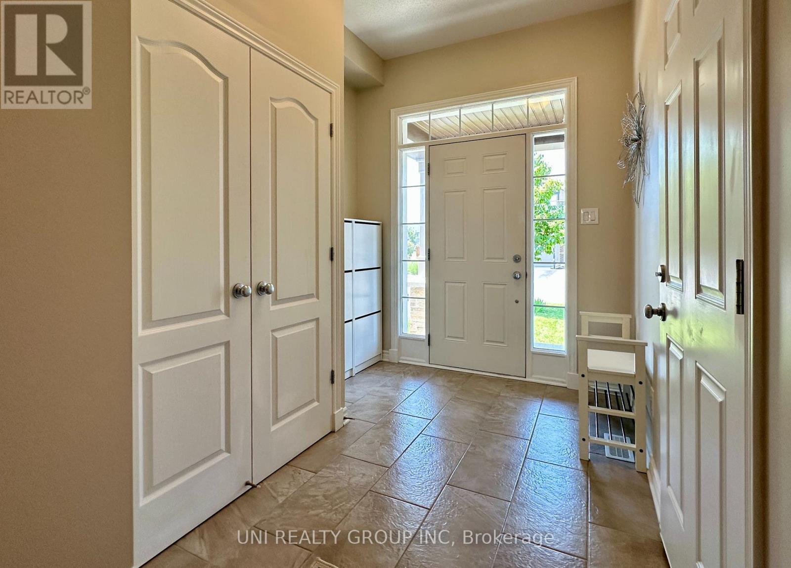 202 Mareth Way, Ottawa, ON