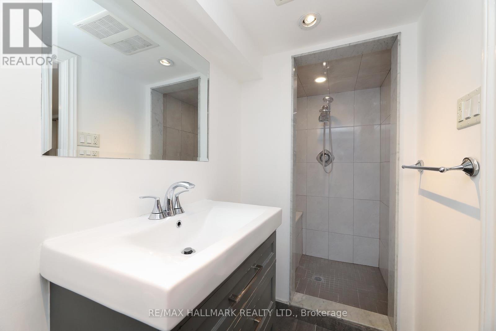 259 Wolverleigh Boulevard, Toronto, ON