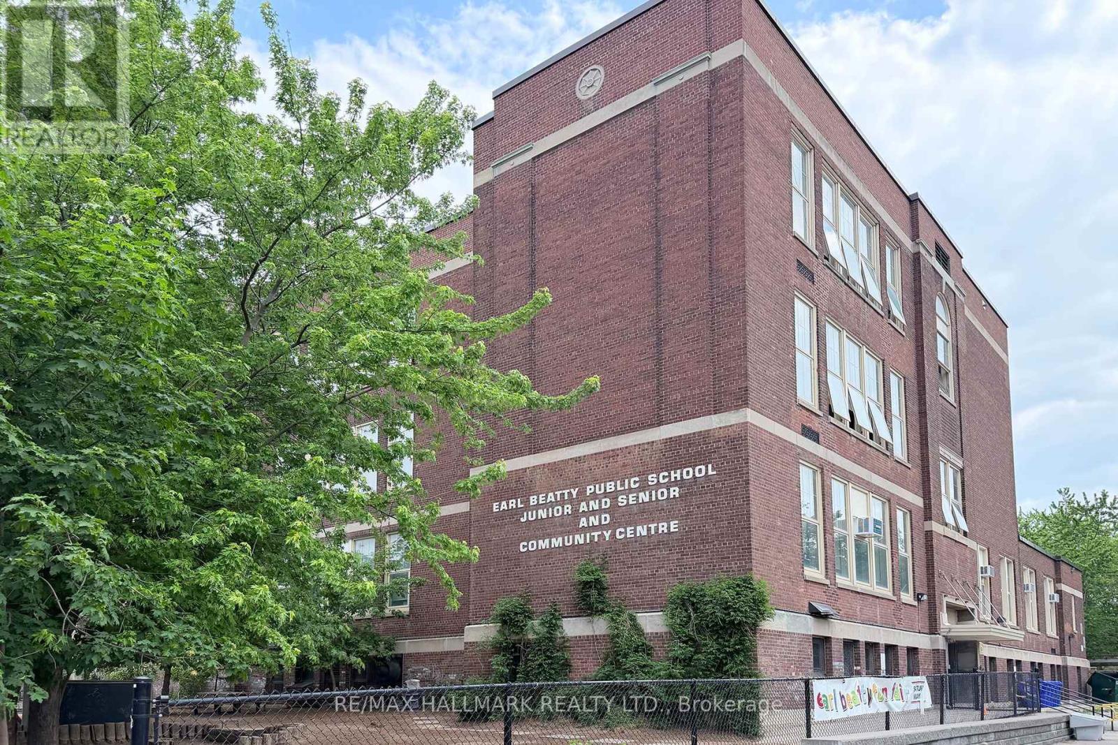 259 Wolverleigh Boulevard, Toronto, ON