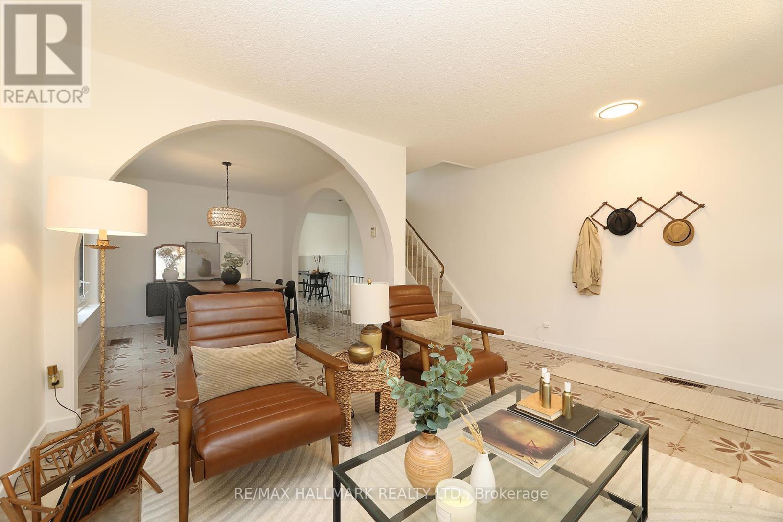 259 Wolverleigh Boulevard, Toronto, ON