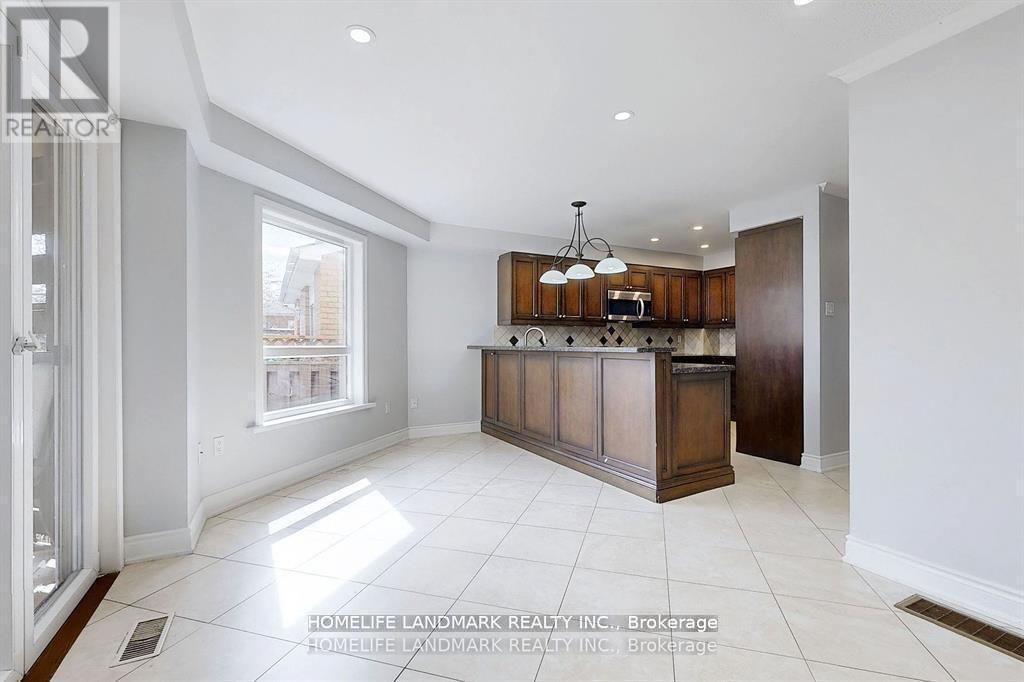3452 Cherrington Crescent, Mississauga, ON