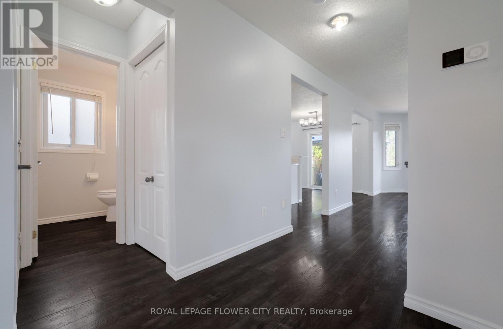 99 Windflower Drive, Kitchener, ON - Indoor Photo Showing Other Room
