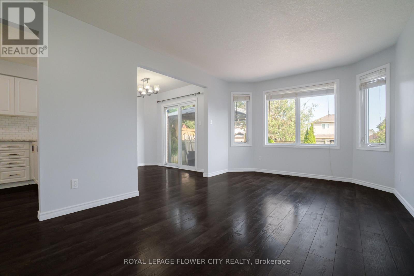 99 Windflower Drive, Kitchener, ON - Indoor Photo Showing Other Room