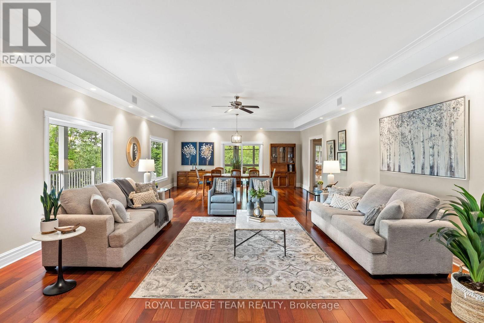 1526 Carsonby Road E, Ottawa, ON