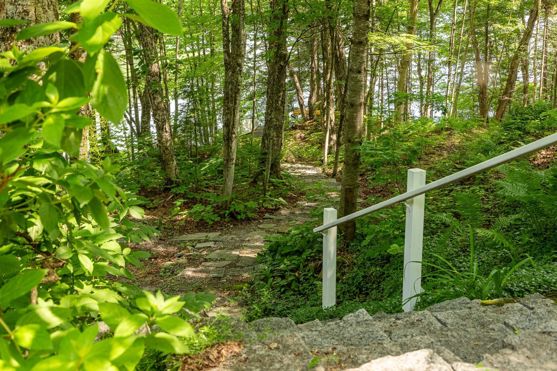 Autre - 435 Ch. Du Tangara, Lac-Aux-Sables, QC