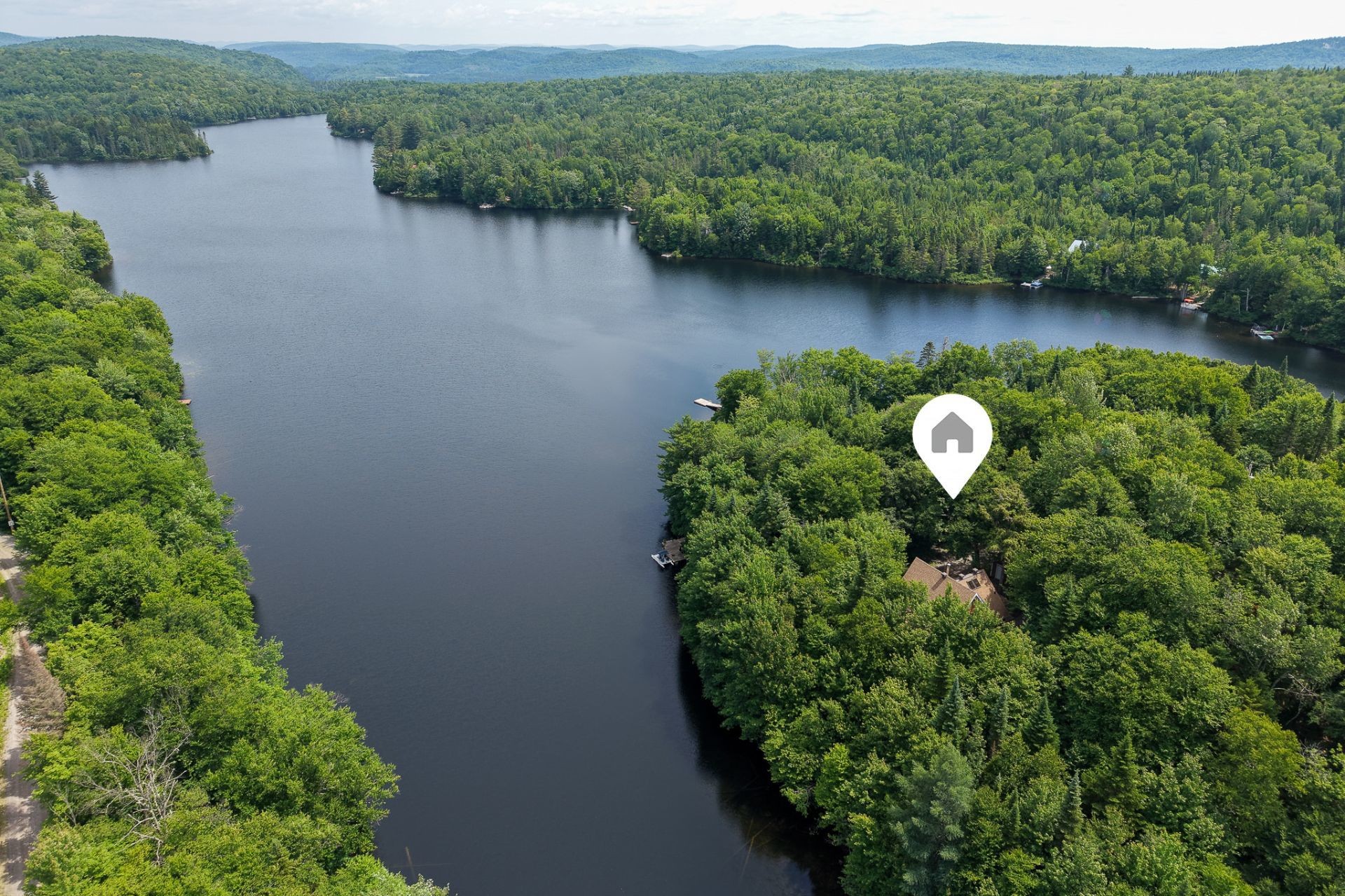 Vue sur l'eau - 435 Ch. Du Tangara, Lac-Aux-Sables, QC