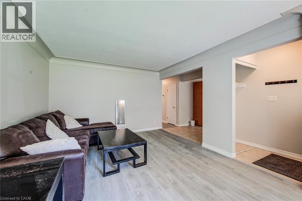 139 Elgin Crescent, Waterloo, ON