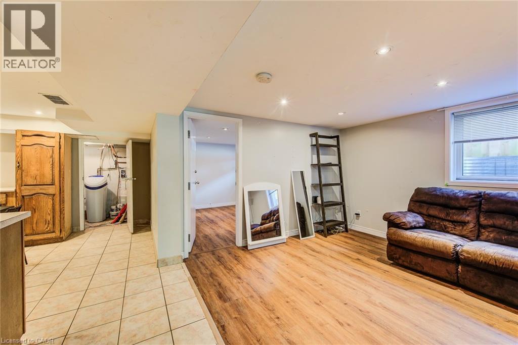 139 Elgin Crescent, Waterloo, ON