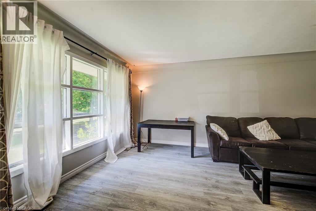 139 Elgin Crescent, Waterloo, ON