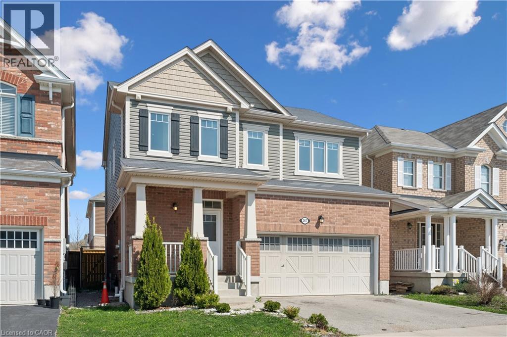 267 Grovehill Crescent, Kitchener, ON - Outdoor With Facade