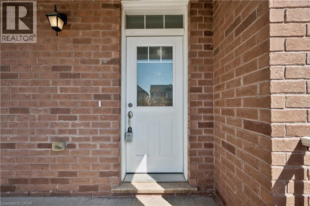 267 Grovehill Crescent, Kitchener, ON - Outdoor With Exterior