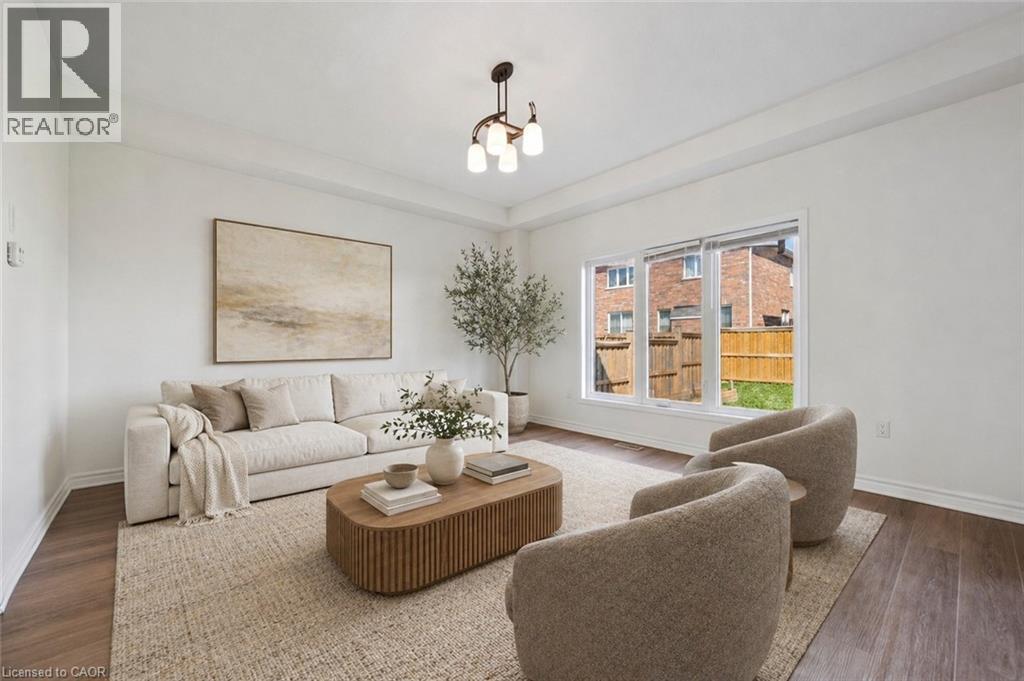 267 Grovehill Crescent, Kitchener, ON - Indoor Photo Showing Living Room